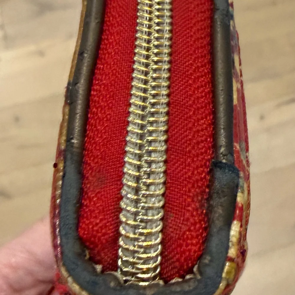 Sakroots Multicolor Tribal Zip Wallet - Red, Yellow, Blue - Picture 10 of 12